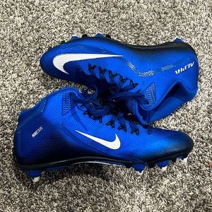 Nikeskin alpha size 11.5 football cleats.